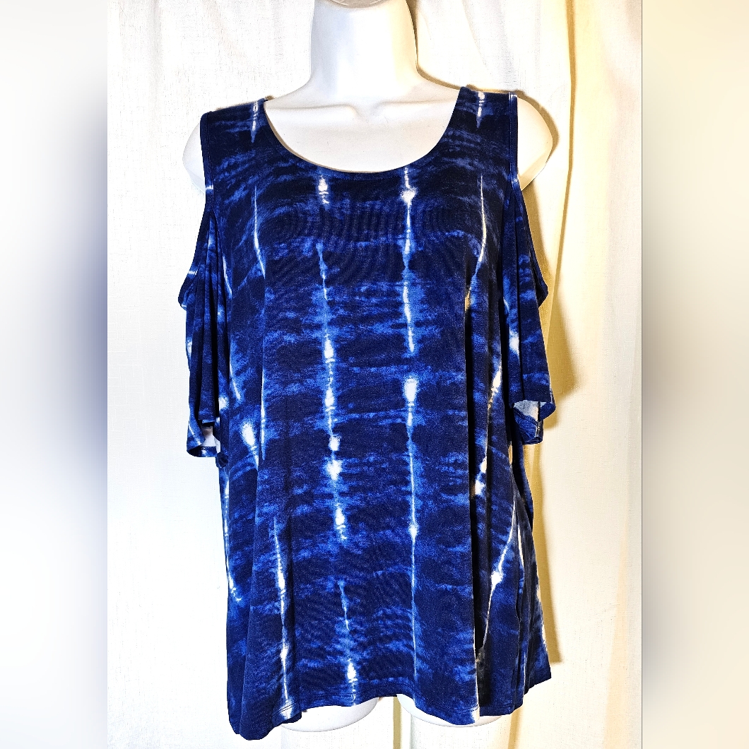 3/$20 Cato L Cold Shoulder Tie Dye Top